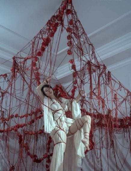 在线三级无码网站-花絮未删减版在线观看