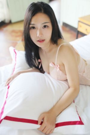 男吃女人双乳www免费看视频-理论片日韩在线观看