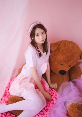 亚洲精品中文久久久-高清正片免费高清观看